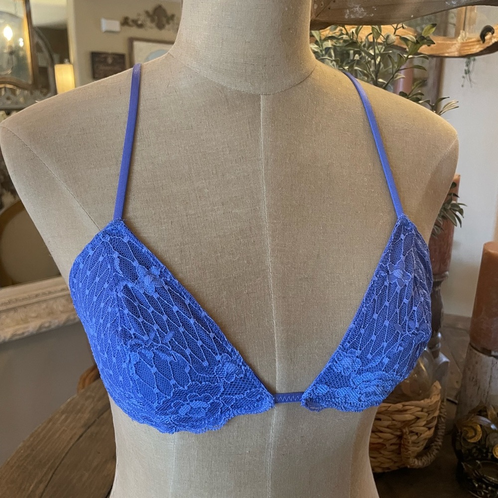 🦋 Free People Blue Lace Bralette 🦋